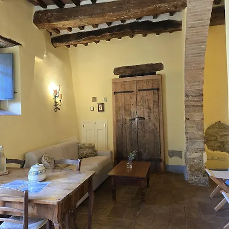 Podere Spedalone Lantgård *